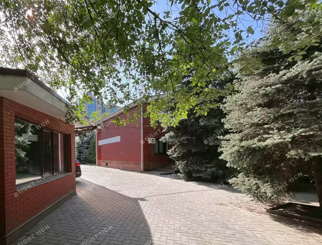 Бизнес-центр «Луганского, 93»